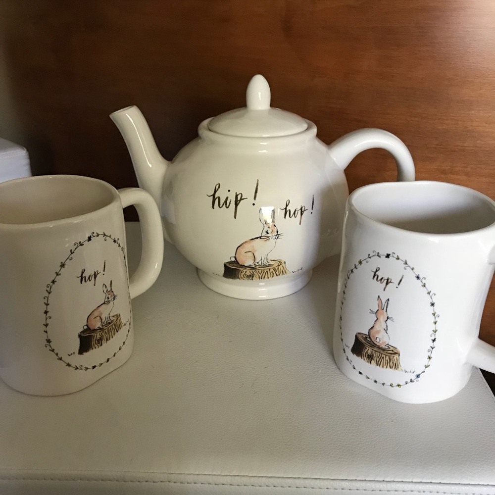 Rae Dunn Easter bunny hip hop teapot & mugs set